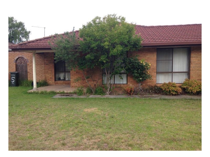 5 Power Place, Armidale NSW 2350