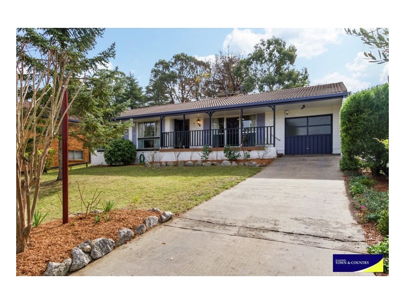 11 Blake Street, Armidale NSW 2350