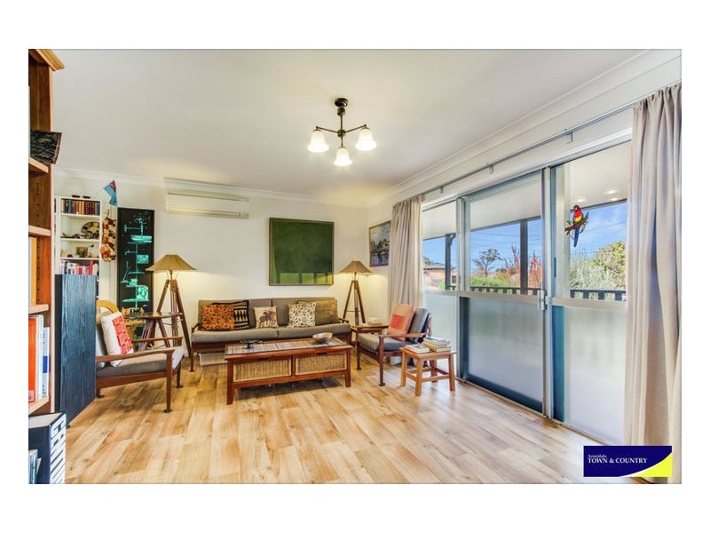 11 Blake Street, Armidale NSW 2350