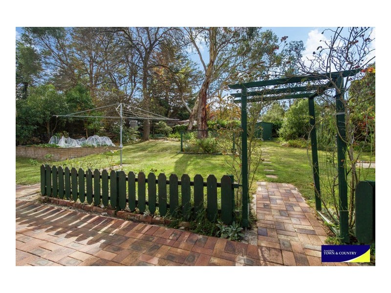 11 Blake Street, Armidale NSW 2350