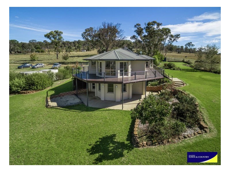 210 Blanch Road, Armidale NSW 2350