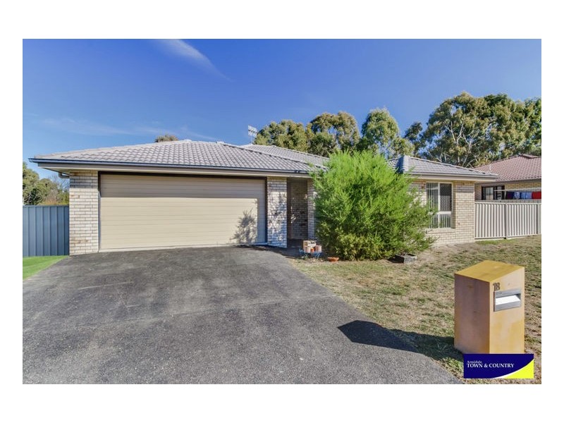 18 Earle Page Drive, Armidale NSW 2350
