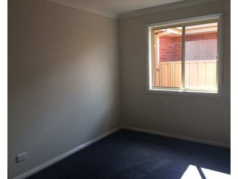 1/14 Conningdale Crescent, Armidale NSW 2350