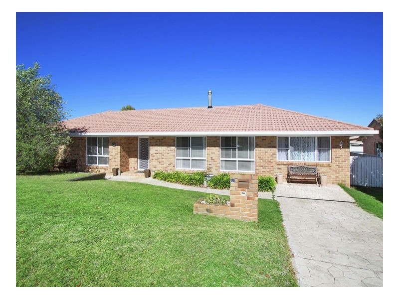 22 MacDonald Drive, Armidale NSW 2350