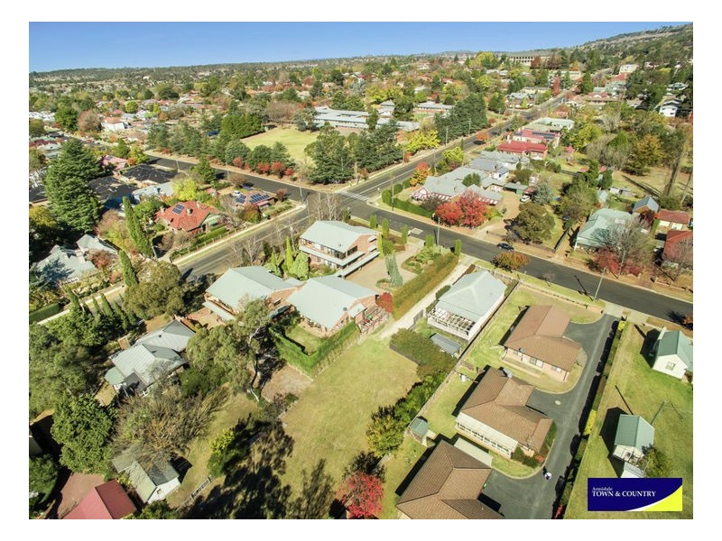 141 Brown Street, Armidale NSW 2350