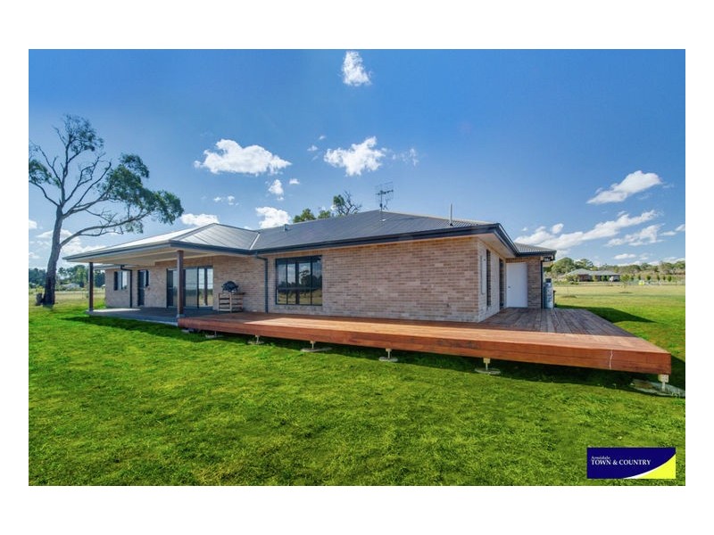 9 Post Way Kellys Plains, Armidale NSW 2350