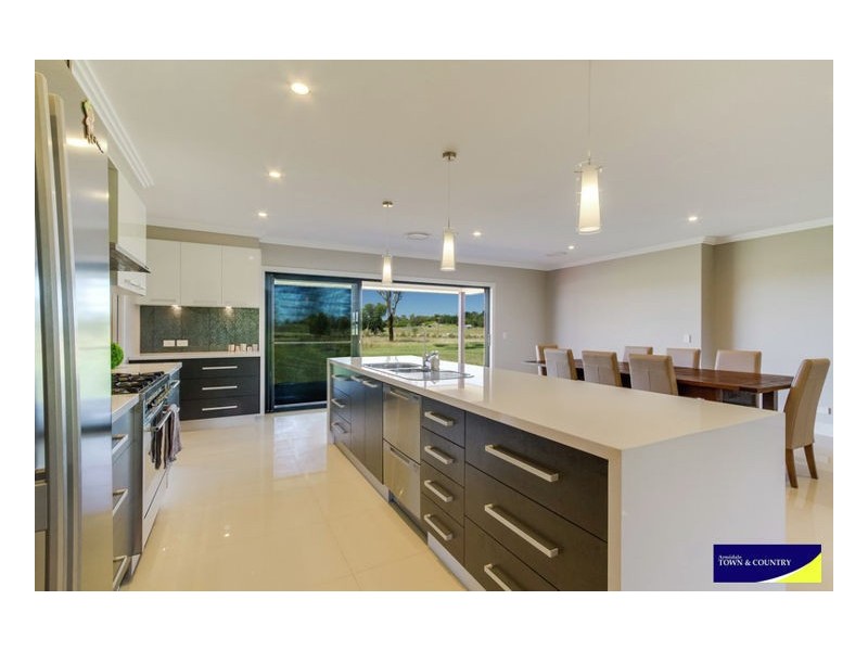 9 Post Way Kellys Plains, Armidale NSW 2350