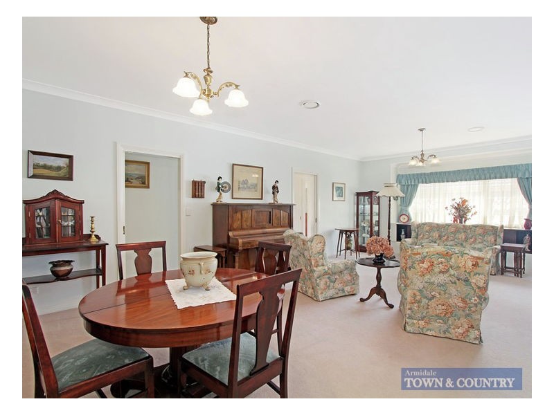 2/125 Brown Street, Armidale NSW 2350