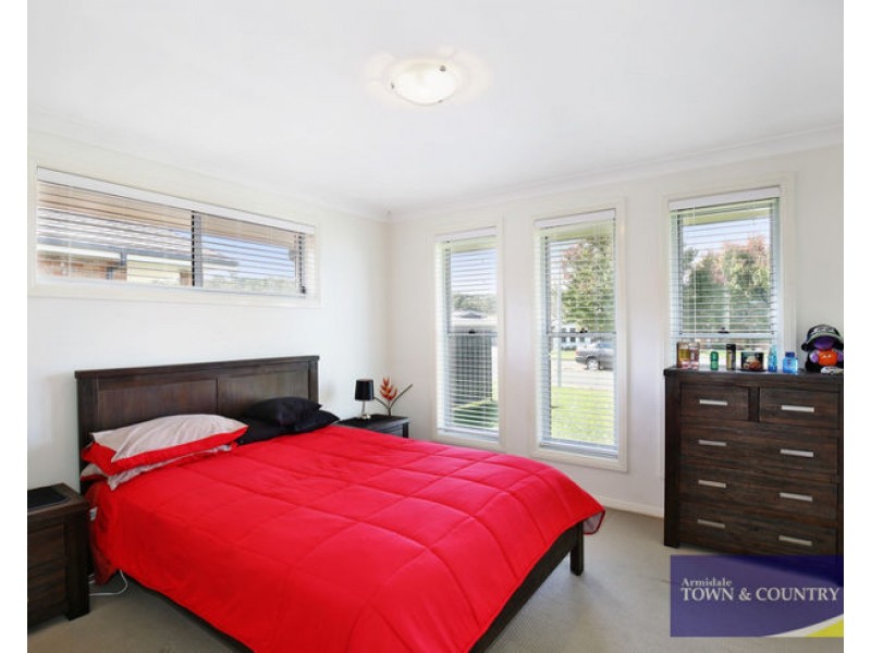 9 Albion Close, Armidale NSW 2350
