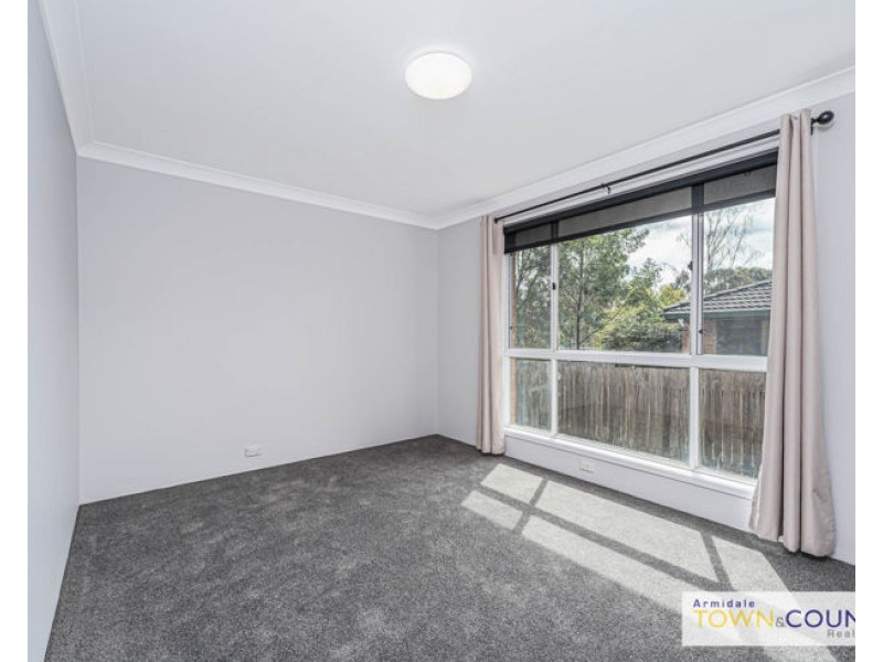 8 Centura Crescent, Armidale NSW 2350
