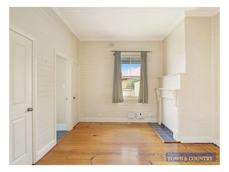 48 Kirkwood Street, Armidale NSW 2350