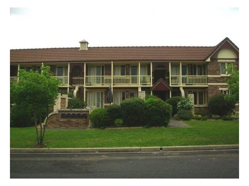 4/114-116 Mossman Street, Armidale NSW 2350