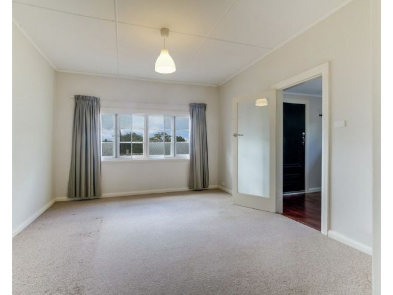 6 Rockvale Road, Armidale NSW 2350