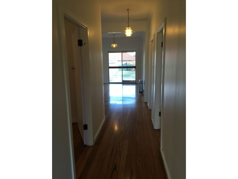 98 Erskine Street, Armidale NSW 2350