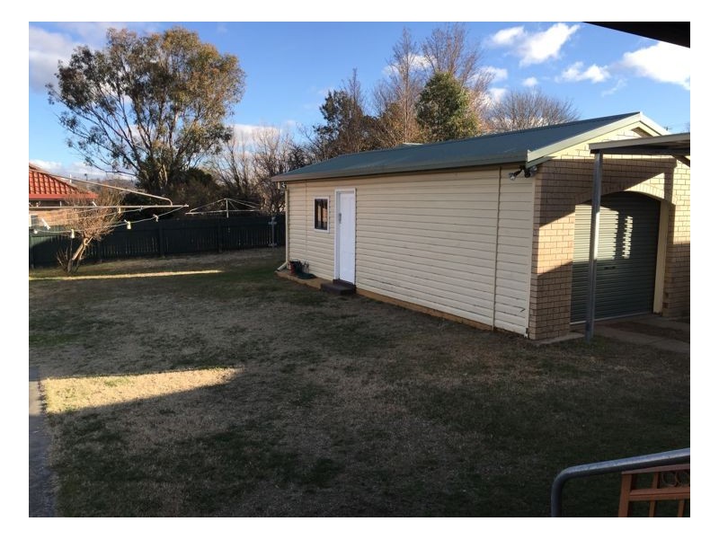 98 Erskine Street, Armidale NSW 2350