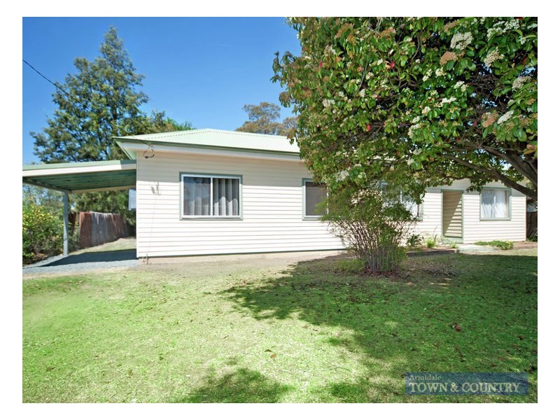 97 Niagara Street, Armidale NSW 2350