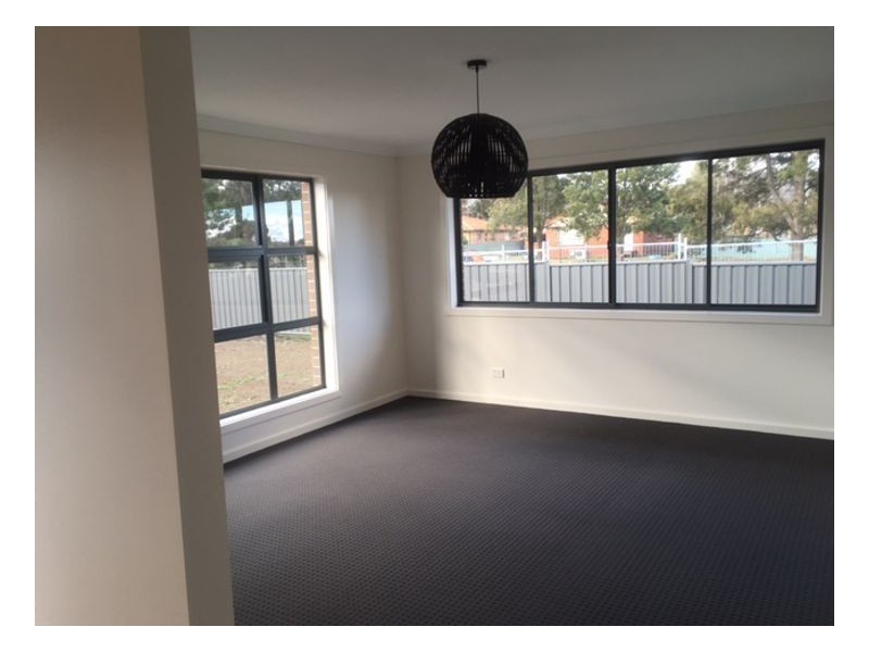 12 Albion Close, Armidale NSW 2350