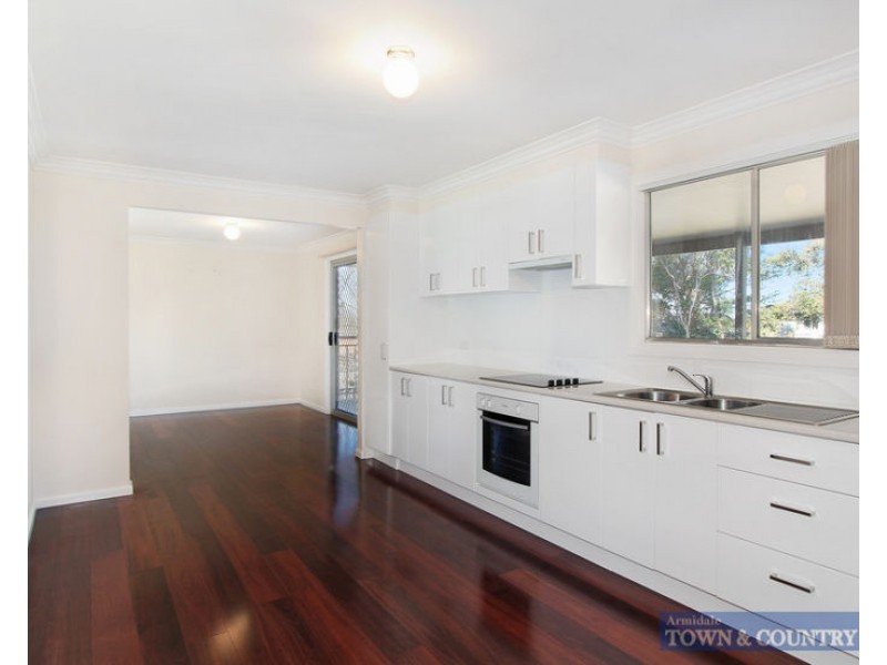12 Johnson Avenue, Armidale NSW 2350