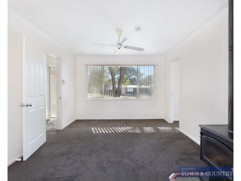 12 Johnson Avenue, Armidale NSW 2350