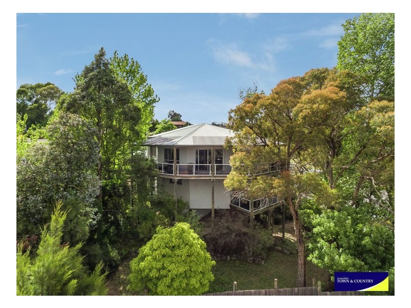 2 Nyssa Street, Armidale NSW 2350