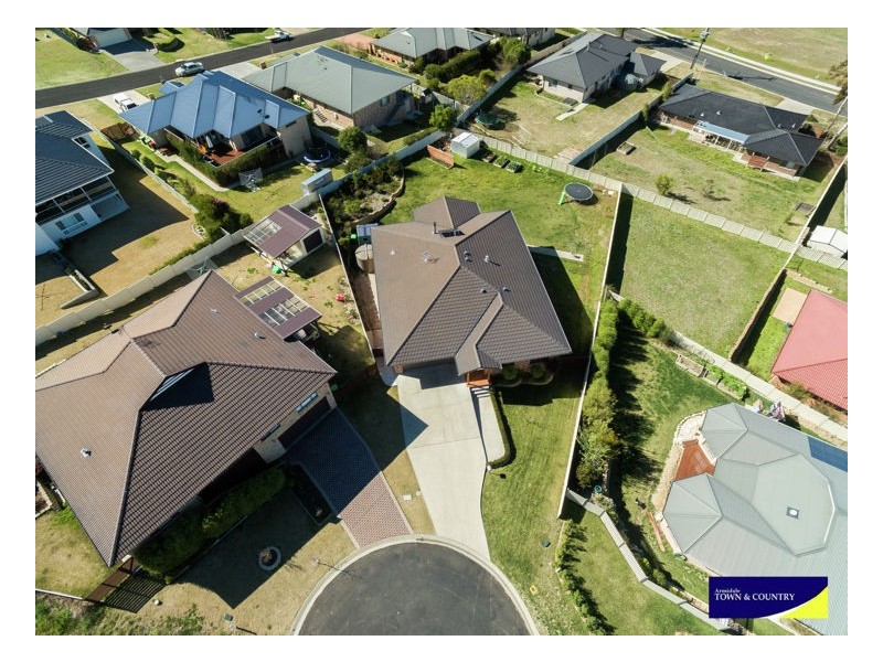 10 Bill Watson Court, Armidale NSW 2350