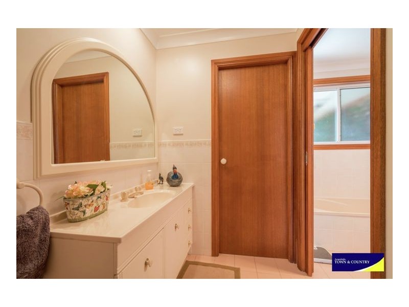 28 The Avenue, Armidale NSW 2350