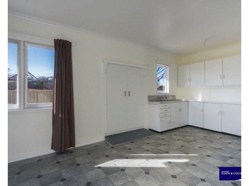 1A Herbert Lane, Armidale NSW 2350