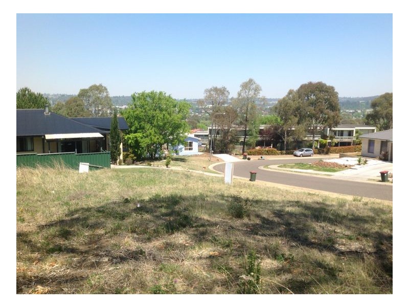 17 Birch Crescent, Armidale NSW 2350