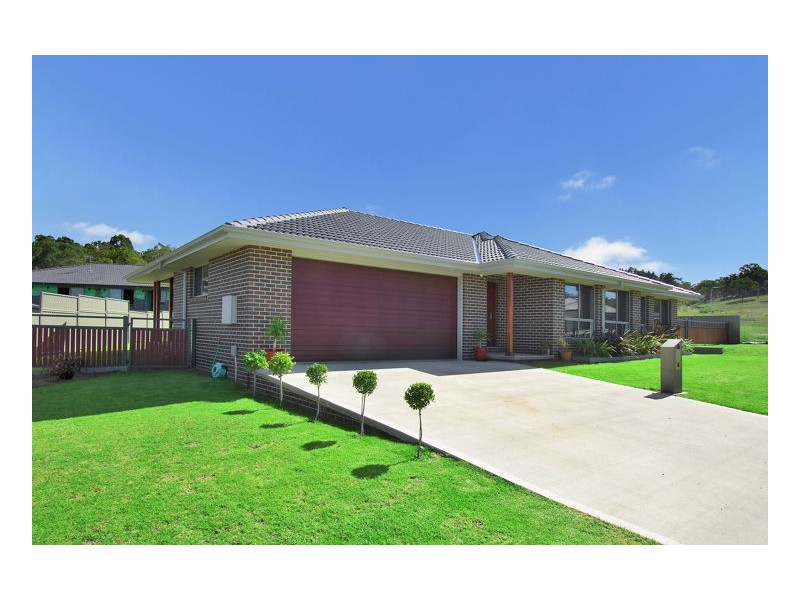 6 Peterson Drive, Armidale NSW 2350