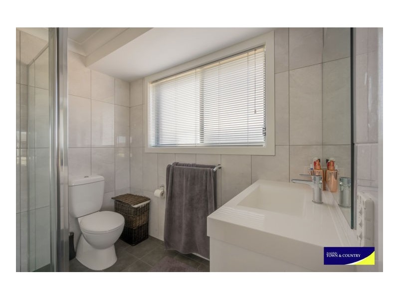 6 Peterson Drive, Armidale NSW 2350