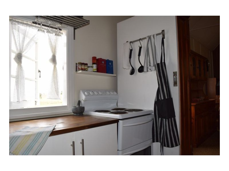 22-24 Blue Knobby Road, Armidale NSW 2350