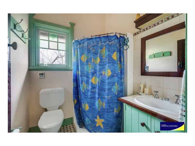 127 Jeffrey Street, Armidale NSW 2350