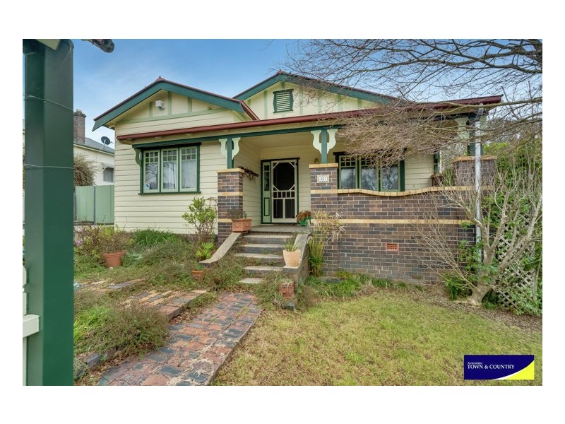 127 Jeffrey Street, Armidale NSW 2350