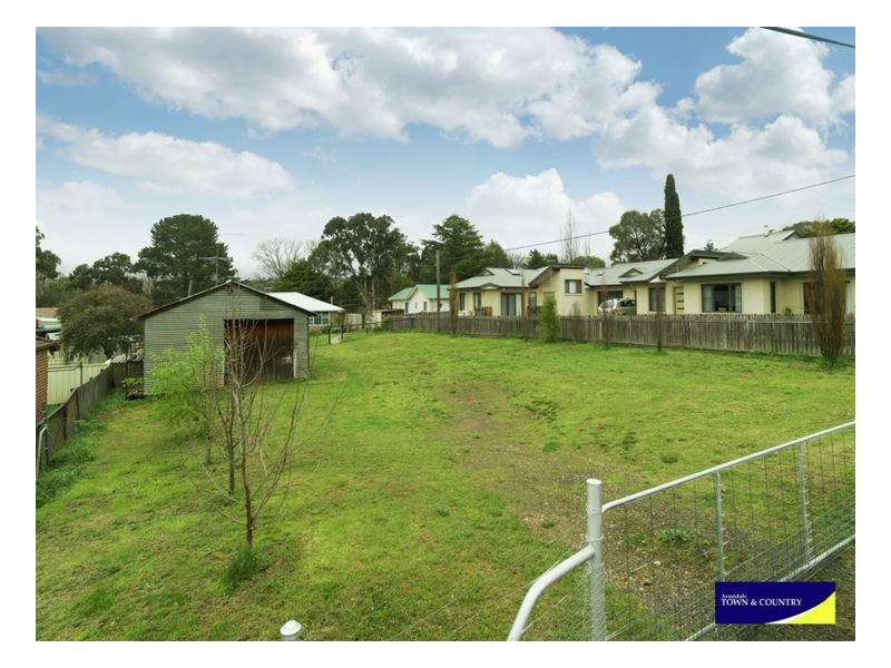 2 College Avenue, Armidale NSW 2350