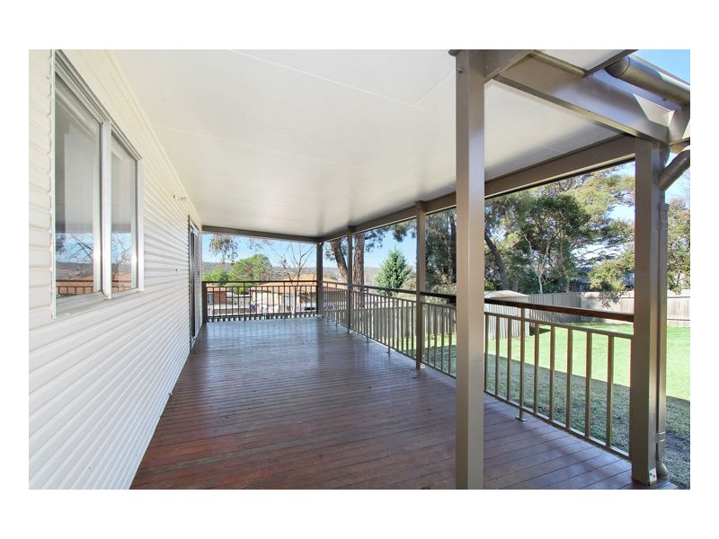 12 Johnson Avenue, Armidale NSW 2350