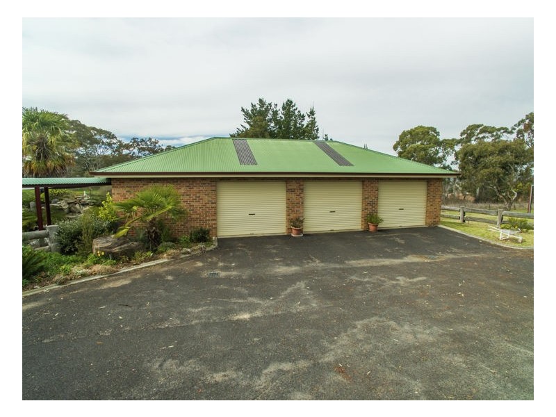 91-99 Glen Innes Road, Armidale NSW 2350