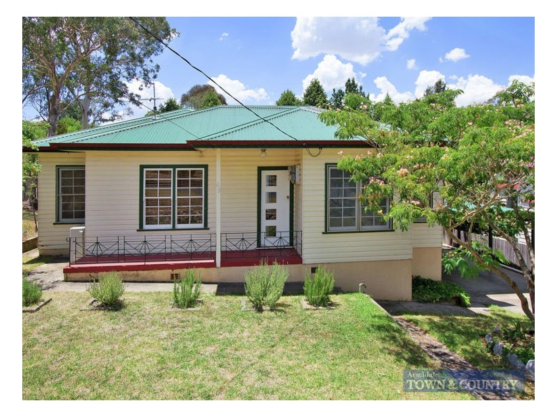 85 Newton Street, Armidale NSW 2350
