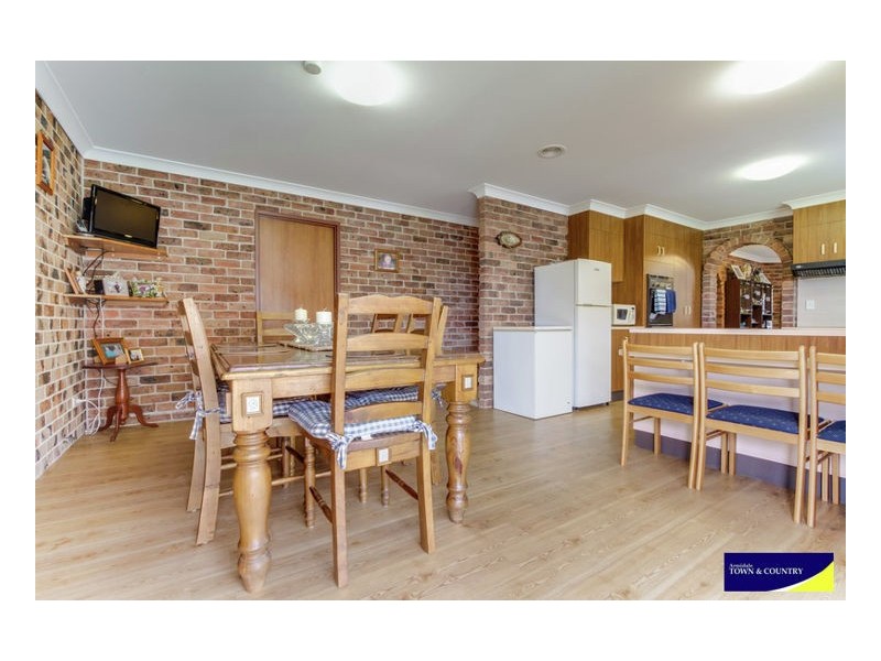 12 Hunt Avenue, Armidale NSW 2350