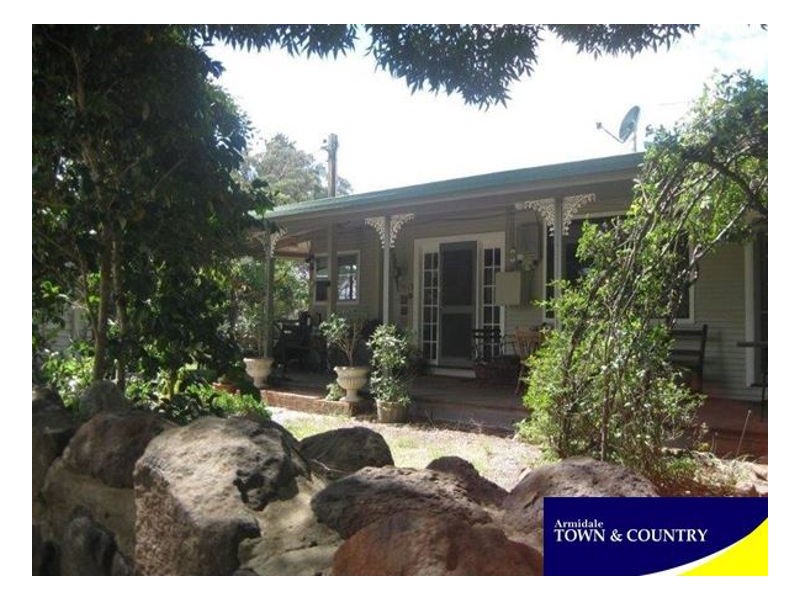 676 Boorolong Road, Armidale NSW 2350