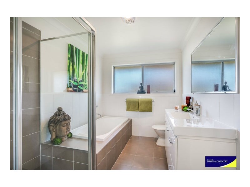 30 Albion Close, Armidale NSW 2350