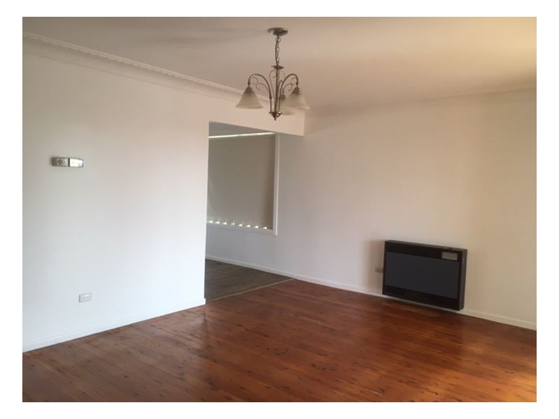 8 Curtis Street, Armidale NSW 2350