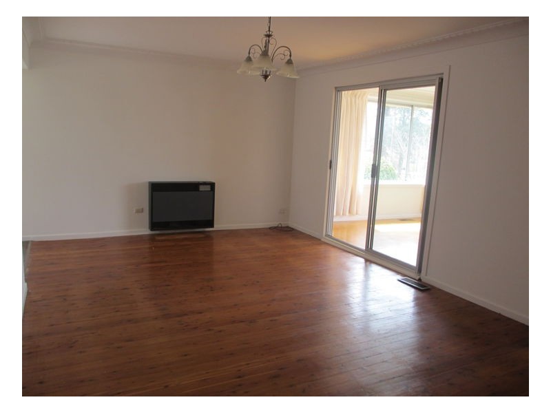 8 Curtis Street, Armidale NSW 2350