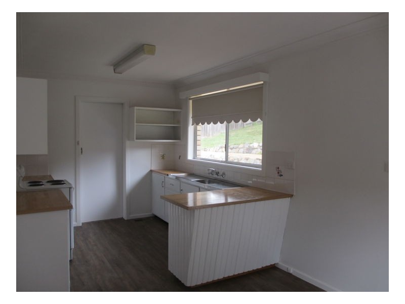 8 Curtis Street, Armidale NSW 2350