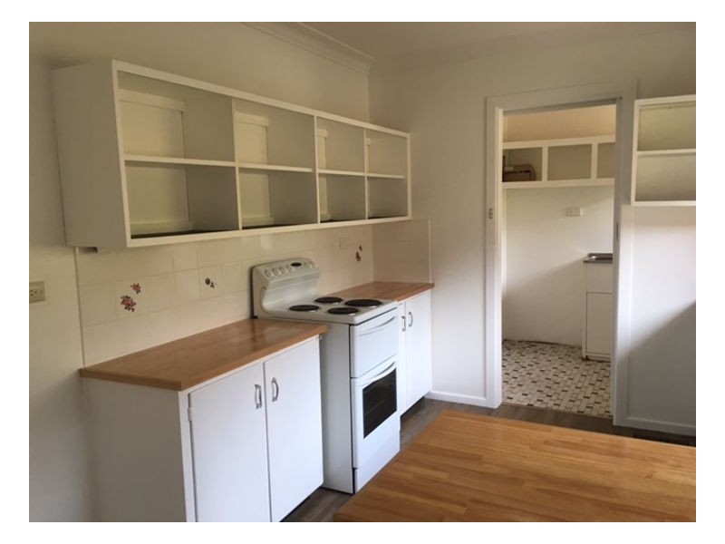 8 Curtis Street, Armidale NSW 2350