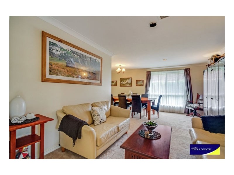 4 The Avenue, Armidale NSW 2350