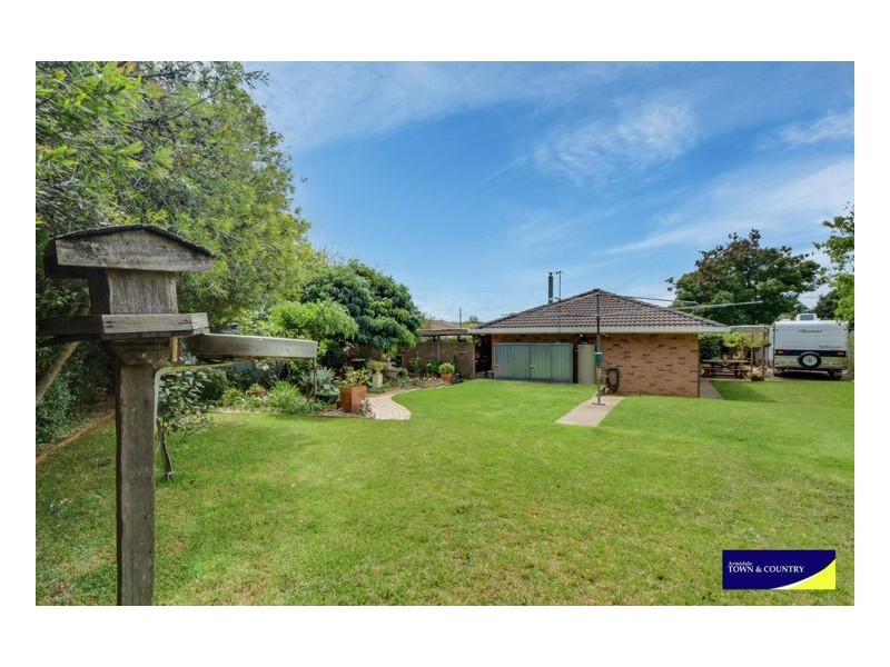 4 The Avenue, Armidale NSW 2350