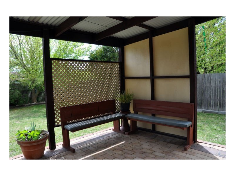 3 Bailey Crescent, Armidale NSW 2350