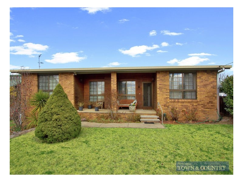 18 Kentucky Street, Armidale NSW 2350