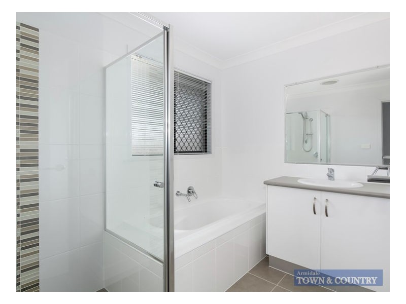 22 Claret Ash Drive, Guyra NSW 2365