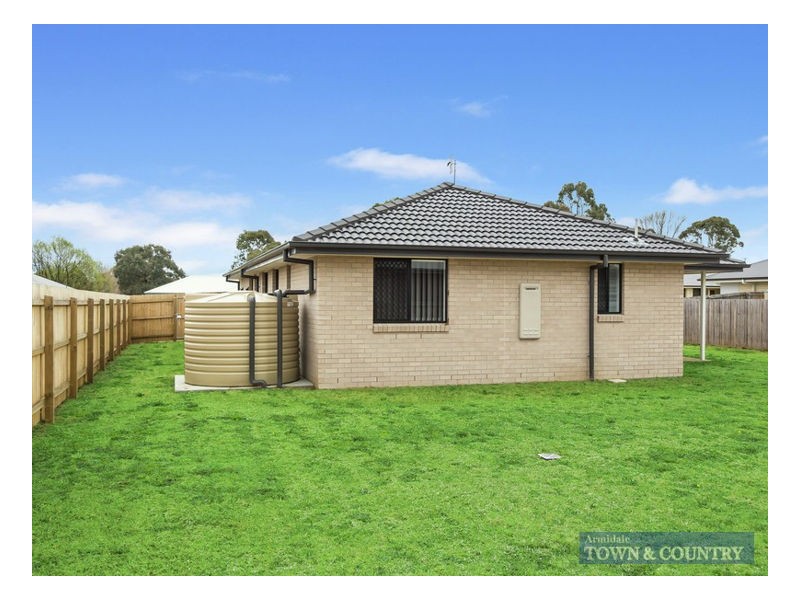 22 Claret Ash Drive, Guyra NSW 2365